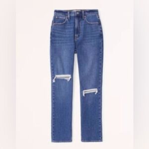 Abercrombie - Curve Love Ultra High Rise Ankle Straight Jean  - 26S